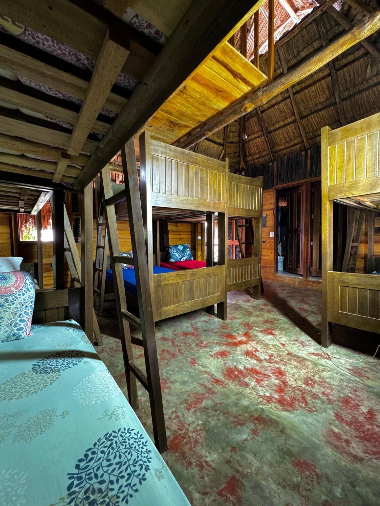 Hostal Nibuni Palomino Buitenkant foto