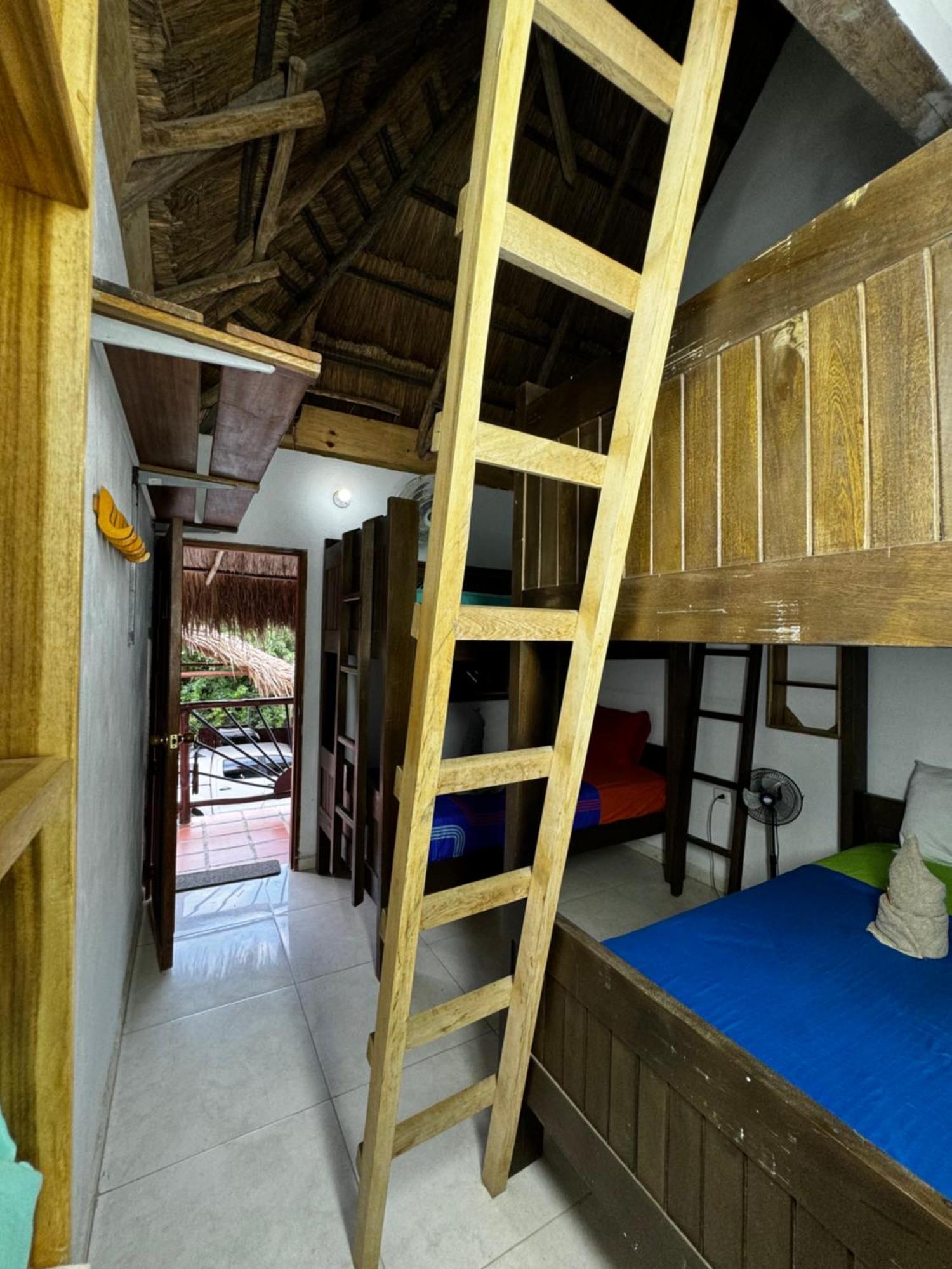 Hostal Nibuni Palomino Buitenkant foto
