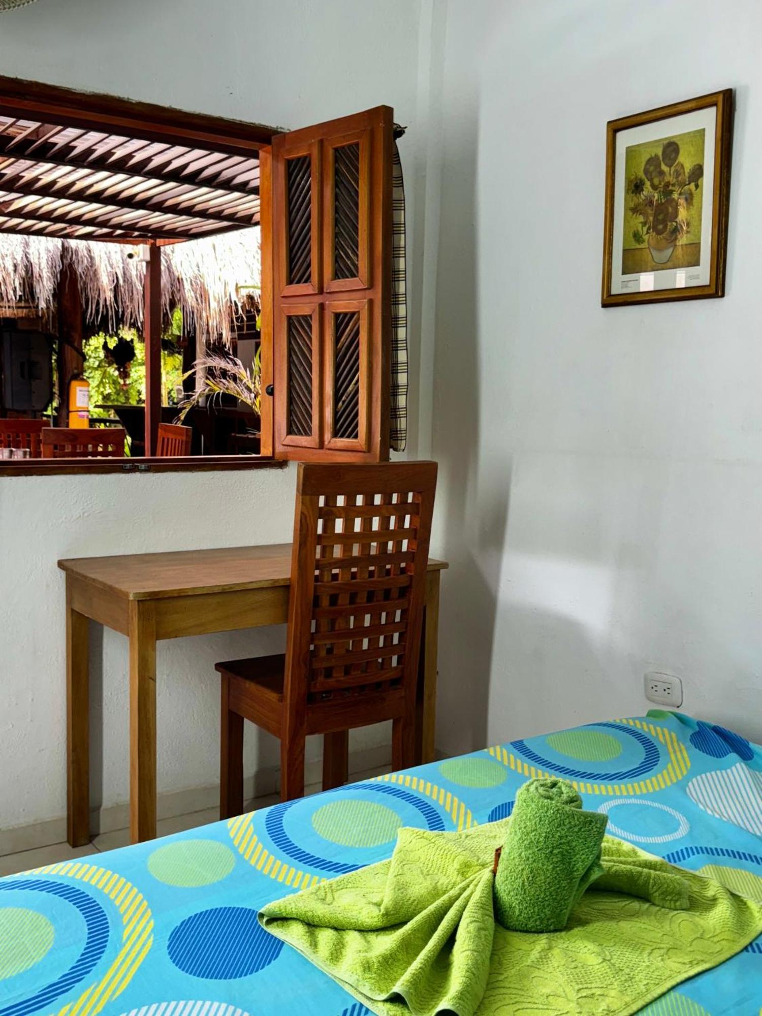 Hostal Nibuni Palomino Buitenkant foto