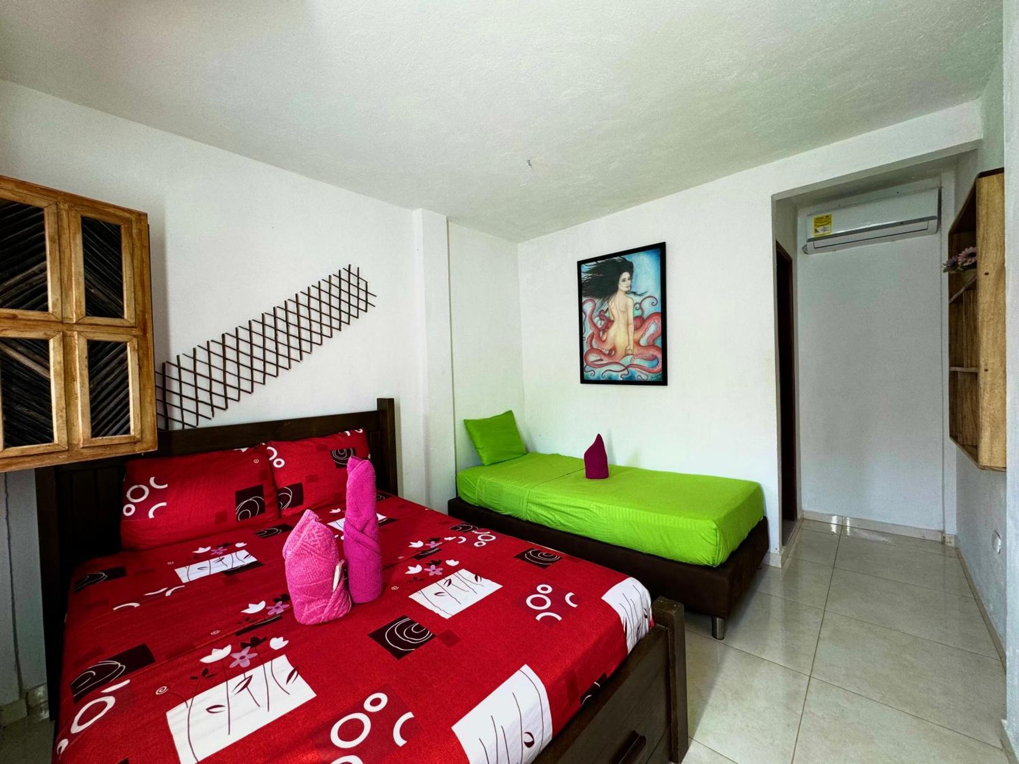 Hostal Nibuni Palomino Buitenkant foto