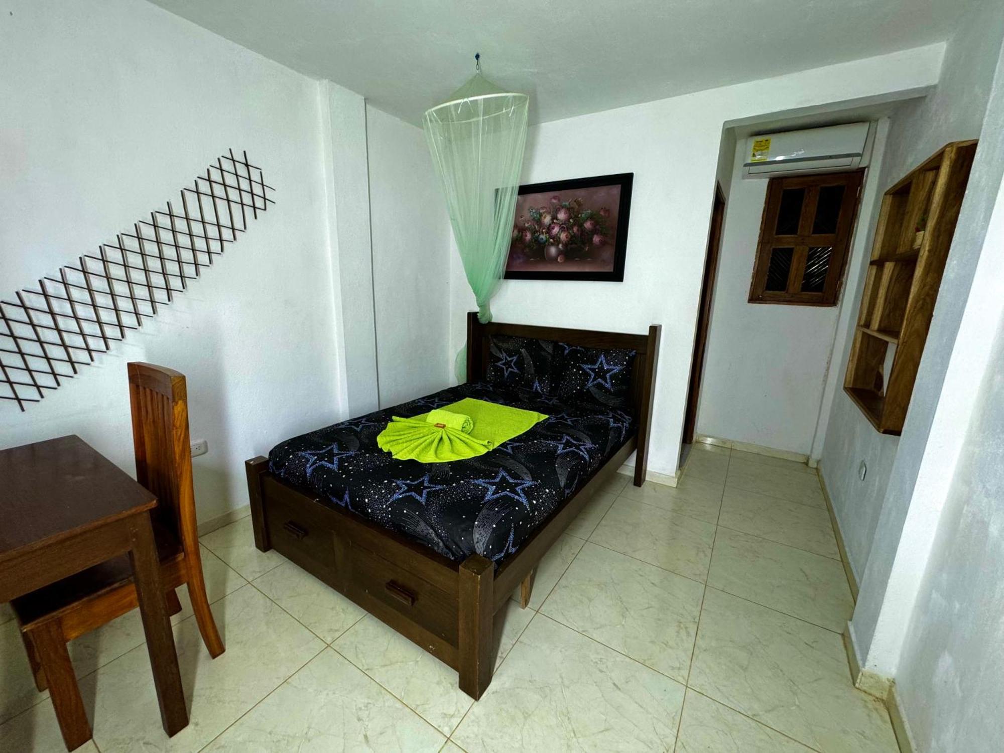 Hostal Nibuni Palomino Buitenkant foto